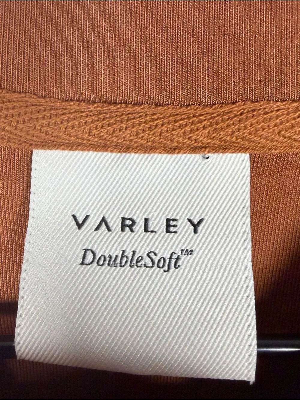 Varley Doublesoft Tabor Raglan Tee Clay Orange Size XS Cozy Top 3/4 Sleeve - Picture 5 of 10